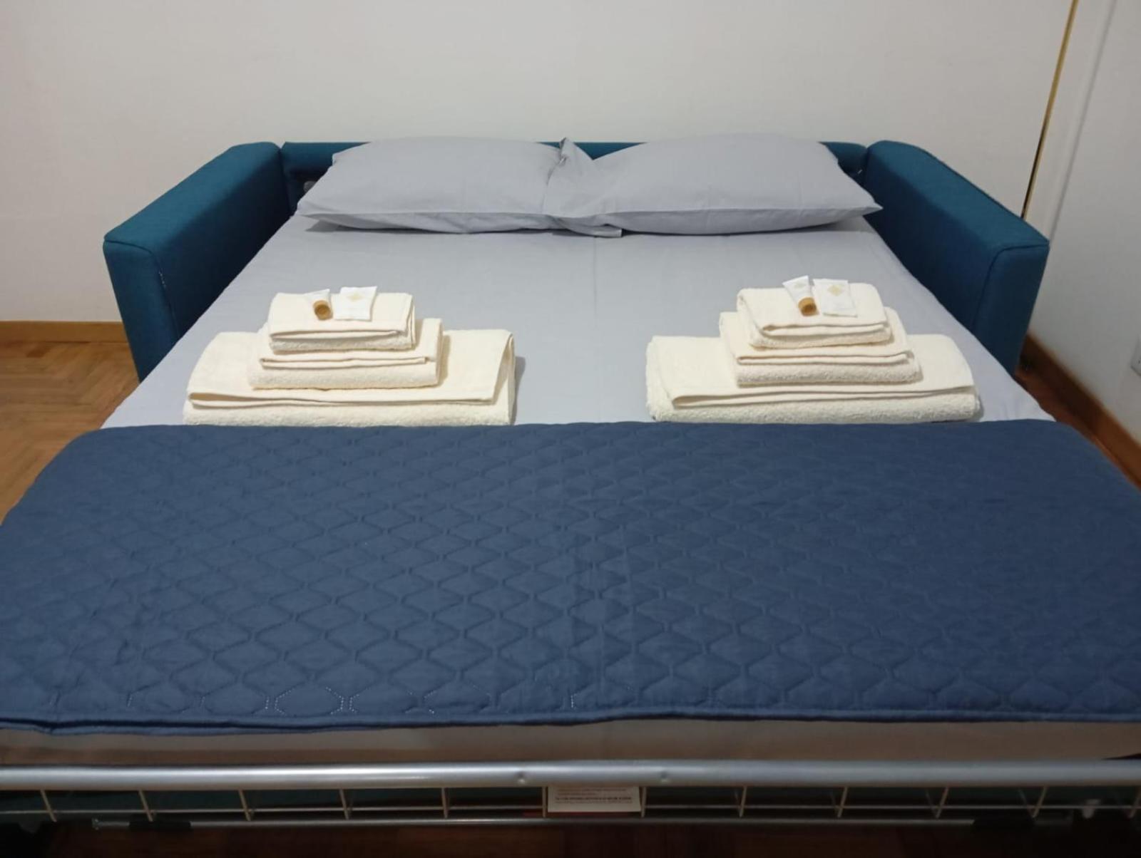Vacanze Romane Colosseo Apartment — Photos 3